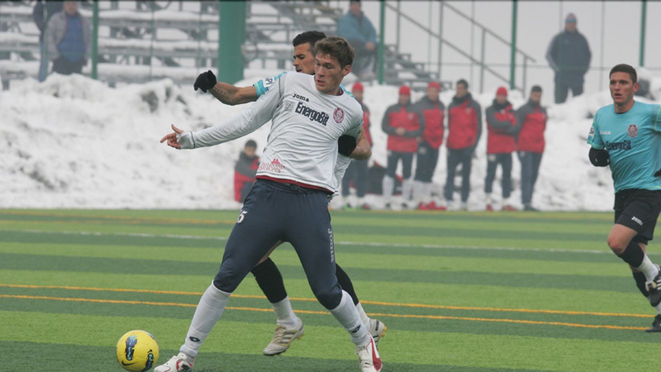 CFR a bifat un transfer după ce a ajuns pe locul 1!** A adus din Liga a III-a rival pentru Kapetanos