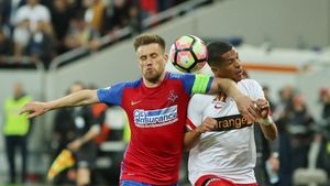 Pintilii are "scutire" de la Becali: "În primul rând suntem creștini, abia apoi fotbaliști". De ce nu va juca mijlocașul cu FC Botoșani