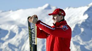 Italienii au aflat noutăți despre legendarul Michael Schumacher: "Va face o nouă operație!"