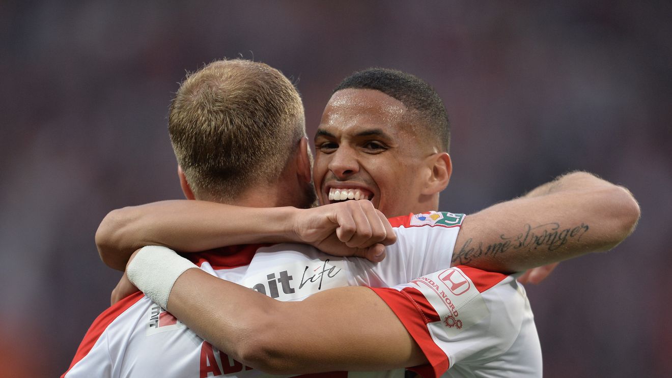 OFICIAL! Dinamo și-a schimbat sponsorul tehnic. Ce firmă de echipament sportiv îi va îmbrăca pe "câini"