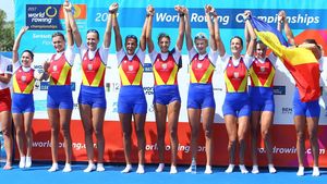 Situație incredibilă în sportul românesc! MTS nu are bani să plătească de 4 luni premierile pentru titlurile mondiale de la canotaj. În schimb, a avut peste 800.000 de lei în decembrie pentru fotbal-tenis! Drept-răsplată, șeful acestei federații a strâns semnături pentru menținerea lui Dunca în funcția de ministru