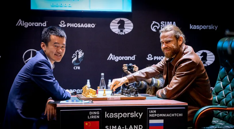 Imagine inedită! Fostul stelist Eric Bicfalvi, prima mutare la Turneul Candidaților la Șah de la Ekaterinburg
