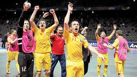 România întâlnește Spania în sferturile Campionatului European de futsal