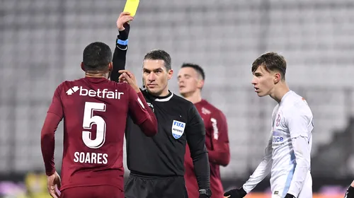 Ploaie de cartonașe galbene în prima repriză a partidei CFR Cluj – FCSB. Arbitrajul lui Istvan Kovacs a stârnit o mulțime de controverse