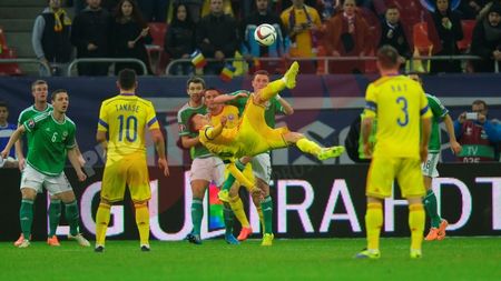 Papp a reușit în 90 de minute cât Raț în 101 meciuri la națională. Căpitanul tricolorilor, uimit de stelist: "E unic ca un fundaș lateral să înscrie de două ori"