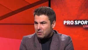 Best of Adrian Mutu la ProSport Live! Cum a făcut față „Briliantul” în fața unor monștri din fotbalul mondial: „Ronaldo mă impresiona ca fotbalist, dar nu m-am dus acolo ca mascotă” | VIDEO EXCLUSIV ProSport LIVE