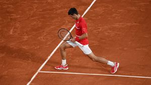 Novak Djokovic se înclină în fața lui Rafael Nadal după finala de la Roland Garros: „Astăzi ai arătat că ești regele zgurii!"