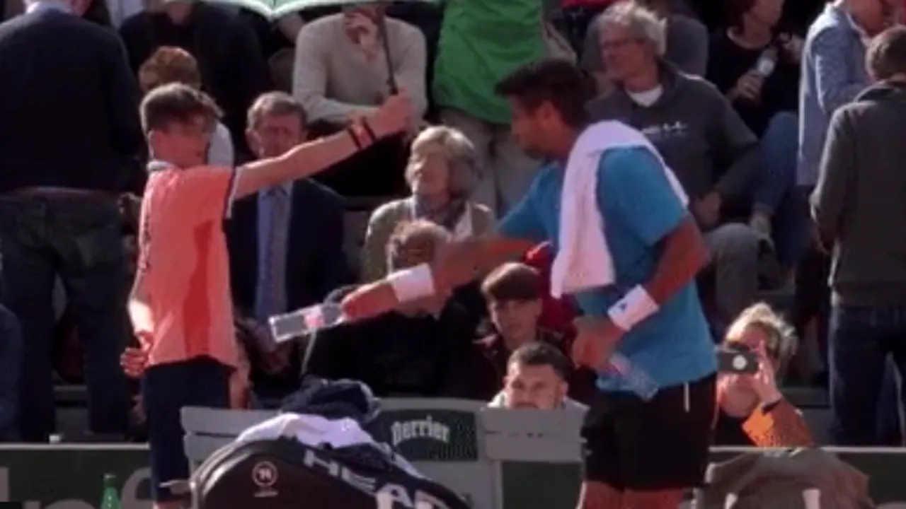 Roland Garros 2019 | Fază memorabilă petrecută în primul tur. Un copil de mingi a răzbunat pe toată lumea, după ce l-a pus la punct pe Fernando Verdasco: momentul care s-a viralizat pe internet | VIDEO