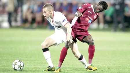 Nu-i "dracul" atât de negru!** CFR trebuie să profite de defensiva perisabilă a lui United