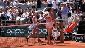 Aryna Sabalenka a sfidat-o pe Elina Svitolina după meciul din „sferturi" la Roland Garros! Cum s-a încheiat cel mai tensionat duel al turneului