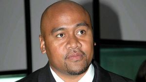 Jonah Lomu a fost externat!** În timpul spitalizării a făcut dializă zilnic