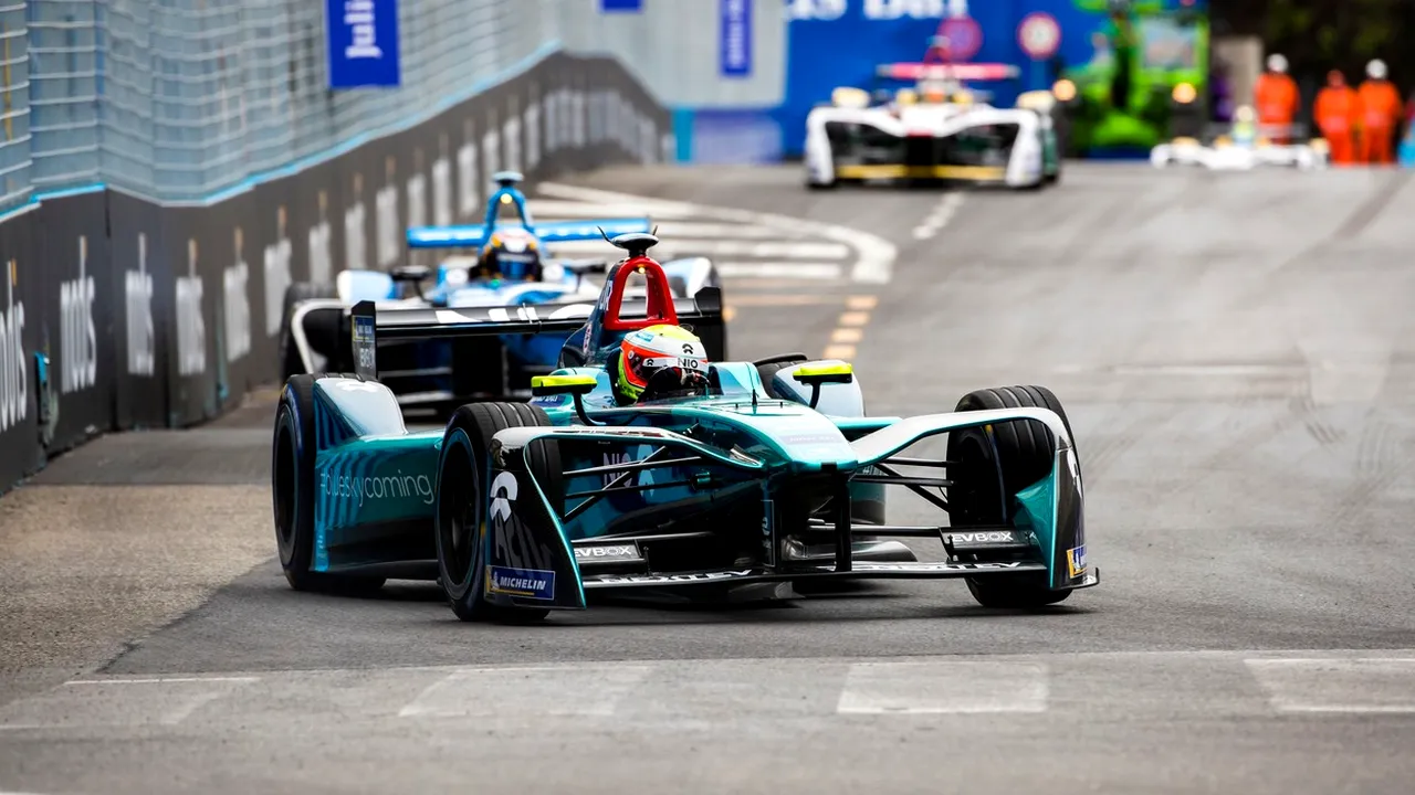 Coronavirus face ravagii în sport! O cursă de Formula E din China a fost suspendată din cauza epidemiei care a speriat lumea