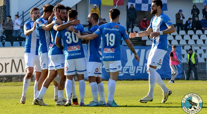 Viorel Lică și-a petrecut noapte în spital! Corvinul, precizări despre starea medicală a fundașului accidentat în meciul cu CS Afumați și reacția jucătorului