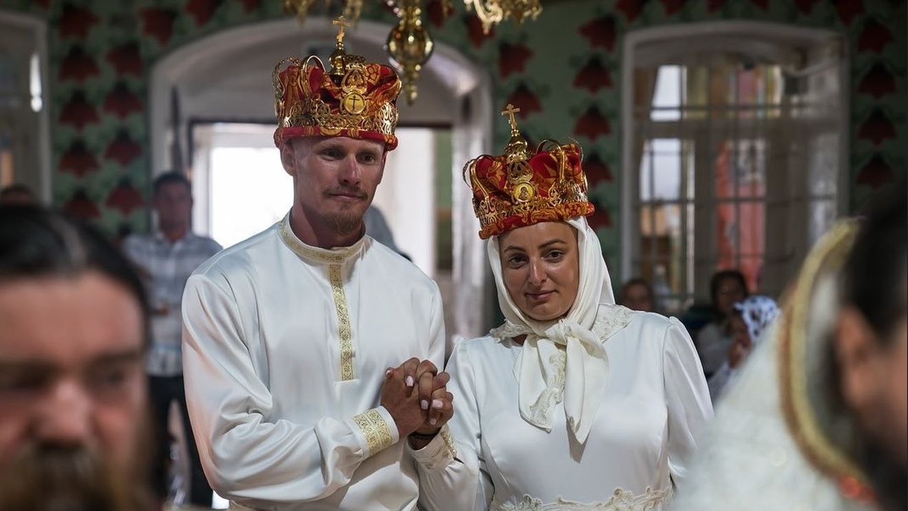 Nuntă mare la lipoveni! S-a însurat Cătălin Chirilă, singurul campion mondial pe care îl are România la kaiac-canoe | FOTO