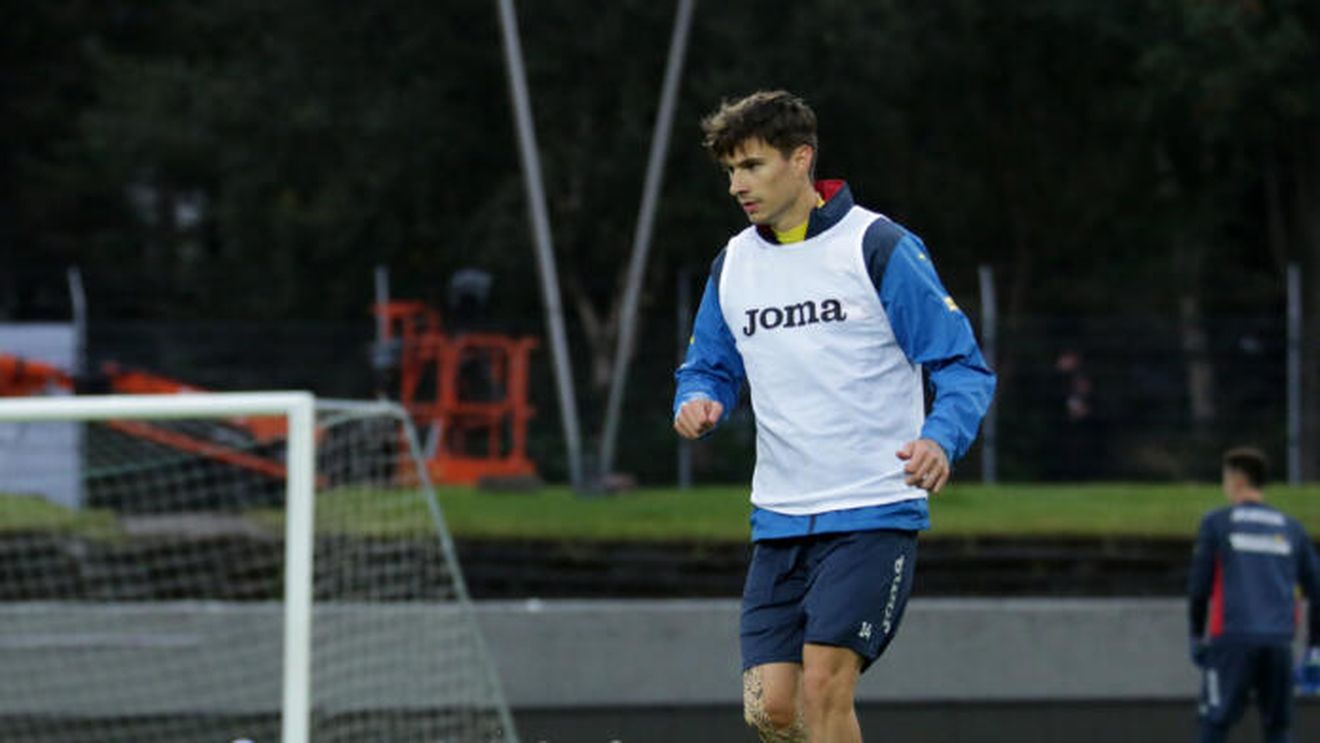 Dorin Rotariu a fost depistat pozitiv cu COVID-19 înaintea meciului cu Liechtenstein. Mijlocașul a părăsit cantonamentul naționalei