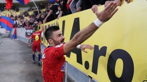 Gigi Becali l-a convins: Valentin Crețu, încă doi ani la FCSB! Ce salariu va avea fundașul