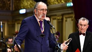 Ion Țiriac e gata să cumpere un castel fabulos din România, care ascunde o poveste tragică! Ar putea fi un cadou extraordinar pentru Sorana Cîrstea și fiul său: câți bani îl costă și al cui a fost la finalul anilor 1800