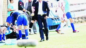 Vine Stanca: "Sunt fericit că m-am întors!"** Ionescu e out!