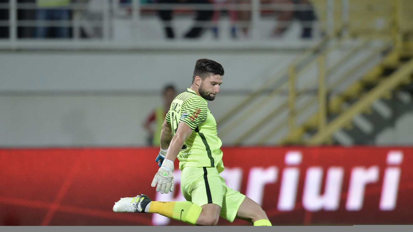 "Aruncat" de Dinamo, Rîmniceanu a așteptat momentul perfect pentru a răspunde: "Nu eram însurat cu ei, se pare că nu am avut valoare". Portarul Viitorului o ironizează pe FCSB: "Se pregătesc de Turneul Campionilor, dar..."