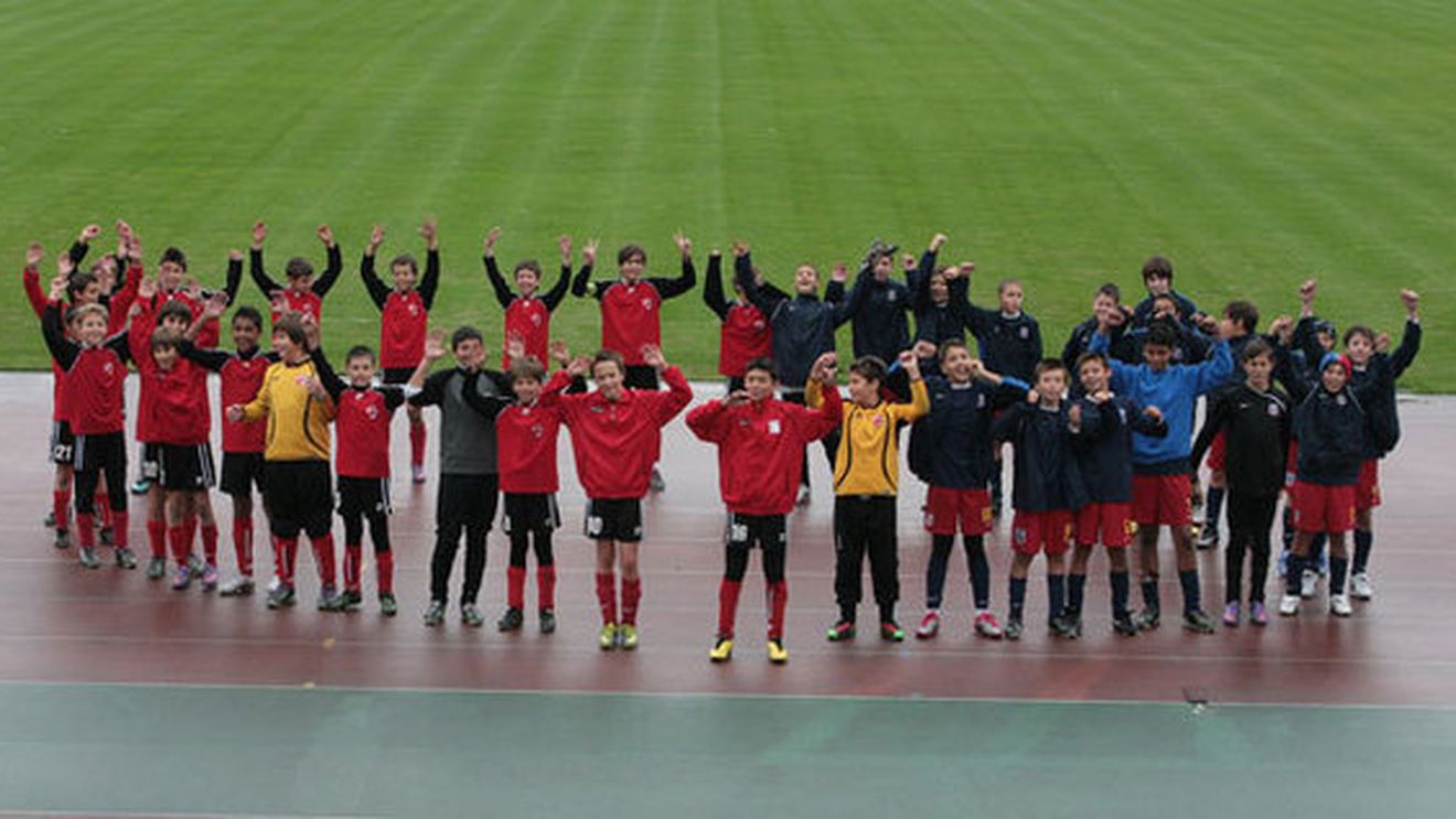 Dinamo și-a deschis academie de fotbal la Onești!** "Am dat drumul la treabă! Avem condiții extraordinare"