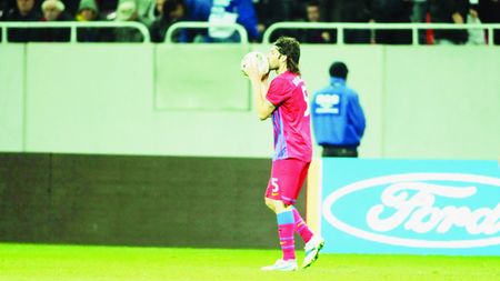 L-au convins FANII sau chinezii n-au "sărit" cu BANII?** Declarația prin care Becali s-a dat de gol. De ce a picat transferul lui Brandan