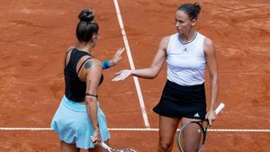O româncă din WTA, ironii la adresa colegei de circuit: „Parcă recită o poezie în fața clasei!" De la ce a pornit scandalul | VIDEO