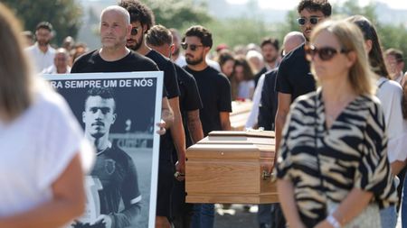 Sora lui Cristiano Ronaldo a spus de ce starul portughez a lipsit de la înmormântarea lui Diogo Jota. „Mi-e rușine să mă uit. E regretabil”