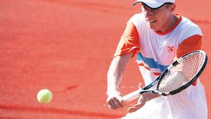 Duel în contrast!** Cea mai dezechilibrată partidă dintre cele opt programate în barajul Cupei Davis