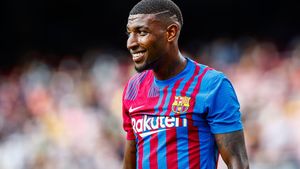 FC Barcelona l-a vândut în Premier League, dar brazilianul ar putea semna cu marea rivală Real Madrid!