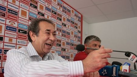 Badea: "Vom restitui banii fanilor care au cumpărat bilete la meciul cu Bistrița"