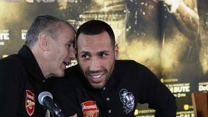 Adversarul lui Bute și-a stabilit un target. DeGale: "Îmi doresc să am cel puțin 10 milioane de lire sterline în bancă. Nu vreau să mai muncesc după ce mă las de box"