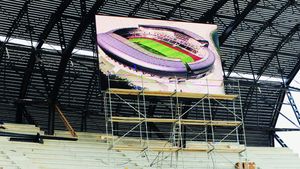 A căzut varianta Inter?** Cluj Arena, inaugurată cu un "triunghiular" de lux! Vezi ce variante au ardelenii