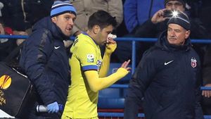 Mureșan: "Rusescu se plânge ca o domnișoară. Face din țânțar armăsar. Eu am avut glezna cât o minge, mi-a țâșnit sângele prin gheată"