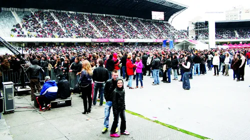 Protecție specială pentru gazonul de pe Cluj Arena!** Gazonul, impecabil după concertele din weekend
