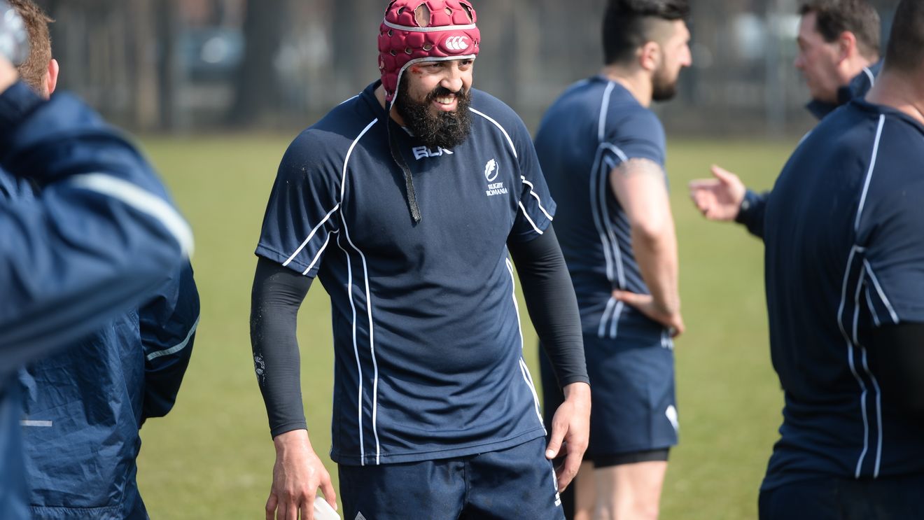 Mondialul celor mai spectaculoase bărbi din istorie! "Stejarul" Viorel Lucaci prinde topul celor mai bărboși jucători de la Cupa Mondială de rugby din Anglia. GALERIE FOTO