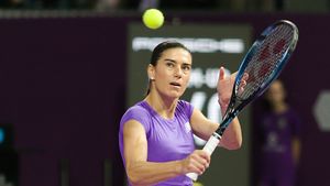 Visul de la Dubai s-a terminat pentru Sorana Cîrstea! A pierdut 7 game-uri la rând și, ulterior, meciul din optimi
