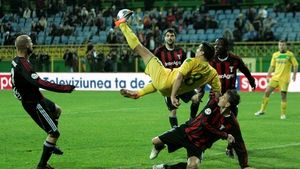 Hizo, dezamăgit**: "Pancu era jucătorul meu preferat! Regret că nu continuă la Vaslui"