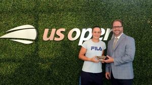 "Sunt surprinsă și onorată". Cine a fost aleasă cea mai fair-play jucătoare din WTA