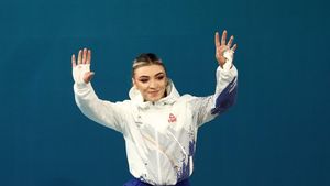 Ce se întâmplă cu maşina primită de Mihaela Cambei de la Ion Țiriac, condusă până acum de tatăl sportivei, care e paznic şi tractorist