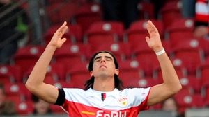 Khedira vrea un salariu "galactic"! 7 milioane de euro pe sezon este cerința neamțului!