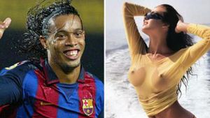 FOTO** Ce TARE e Ronaldinho! Femeile îl plătesc pentru sex! SUMA colosală pe care o primește brazilianul