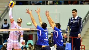 SCM Craiova - Olympiacos, scor 2-3, în optimile de finală ale Cupei CEV