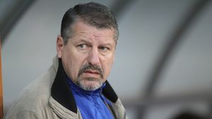 Ion Marin: **"Retrogradăm dacă mai greșim așa mult !"