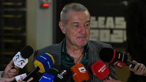 Gigi Becali și soția lui, Luminița Becali, au primit o lovitură imobiliară grea în războiul cu primăria condusă de finul Florentin Pandele!