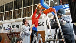 Cum s-o dai de sus**