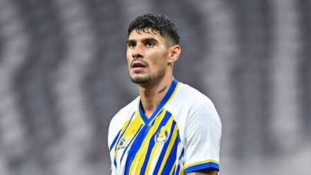 Un alt fotbalist care s-a îmbogățit pe banii lui Gigi Becali a dat pe față cărțile. Florinel Coman s-a dus la arabi pentru un salariu de nabab, iar acum a decis pe cine susține în finala dintre Elena Lasconi și Călin Georgescu