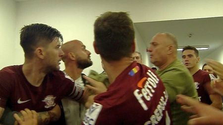 Motivul halucinant pentru care Cristi Săpunaru s-a luat la bătaie în drumul spre vestiare, după FC U Craiova - Rapid! Cine l-a iritat la maximum pe căpitanul giuleștenilor | EXCLUSIV