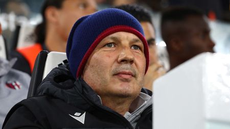 Bolnav de leucemie, Sinisa Mihajlovic a dat o adevărată lecție de viață: "Am văzut atâtea bombe, așa că să stau acasă este un privilegiu pentru mine!"