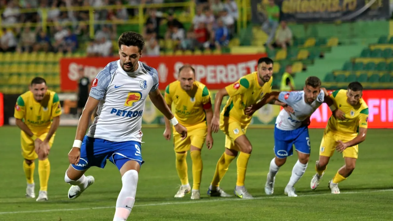 CS Mioveni - Farul 0-2, în etapa a 2-a din Superliga. Echipa lui Gică Hagi câștigă meciul în care s-au dictat trei lovituri de pedeapsă