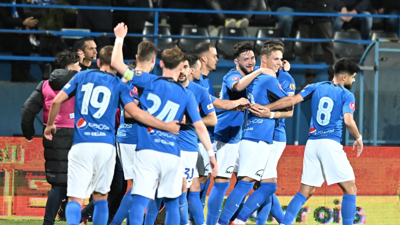 Farul - Universitatea Craiova 3-3, în a 9-a etapă a play-off-ului din Superliga. Coșmar pentru Gică Hagi! Oltenii revin de la 0-3 și reușesc o remontada de senzație la „Ovidiu”! Hattrick făcut de Alex Mitriță